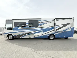 2022 Newmar Canyon Star 3722 | Thumbnail Photo 19 of 28