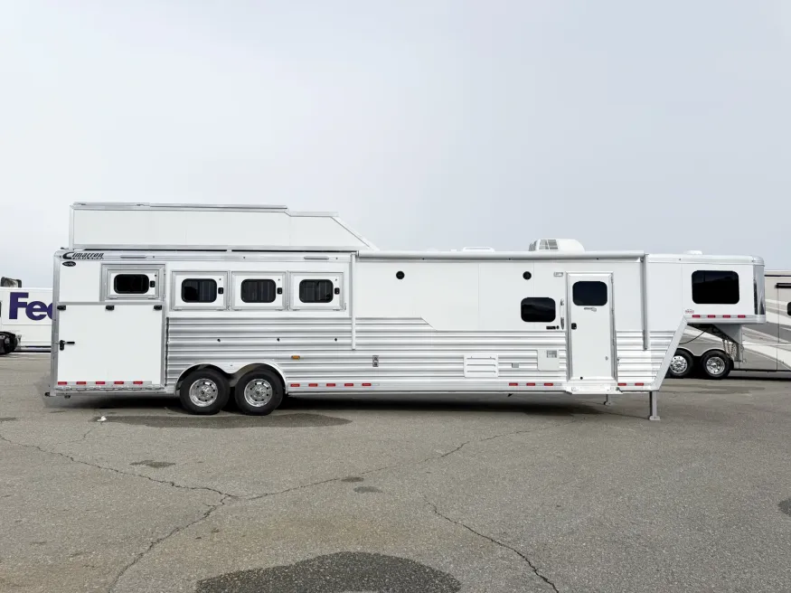 2026 Cimarron Norstar 4HLQ | Photo 3 of 27