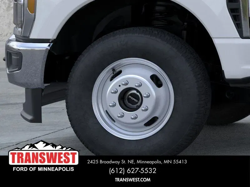 2026 Ford Super Duty F-350 XL | Photo 18 of 22