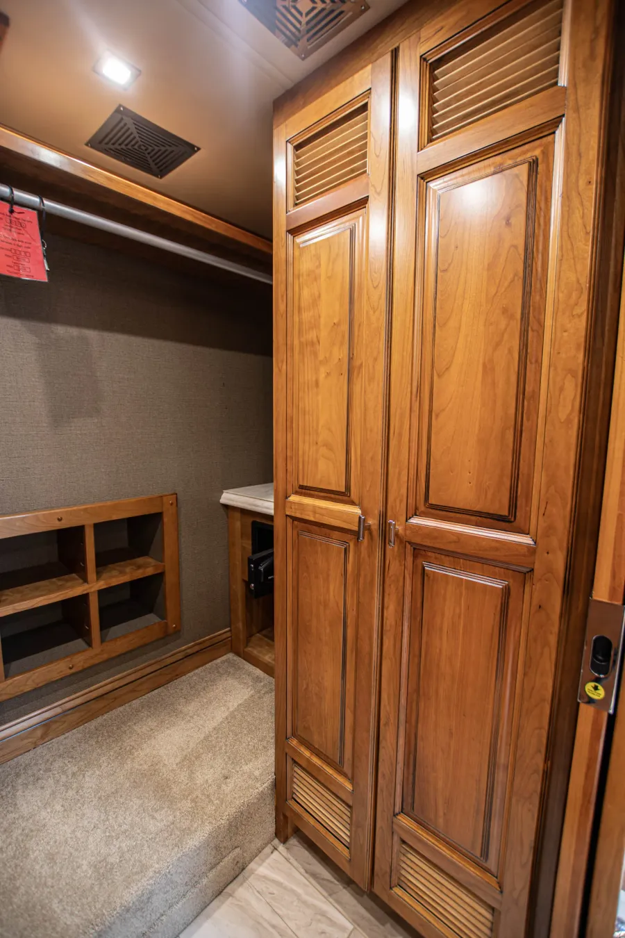 2018 Tiffin Allegro Bus 45OPP | Photo 34 of 34