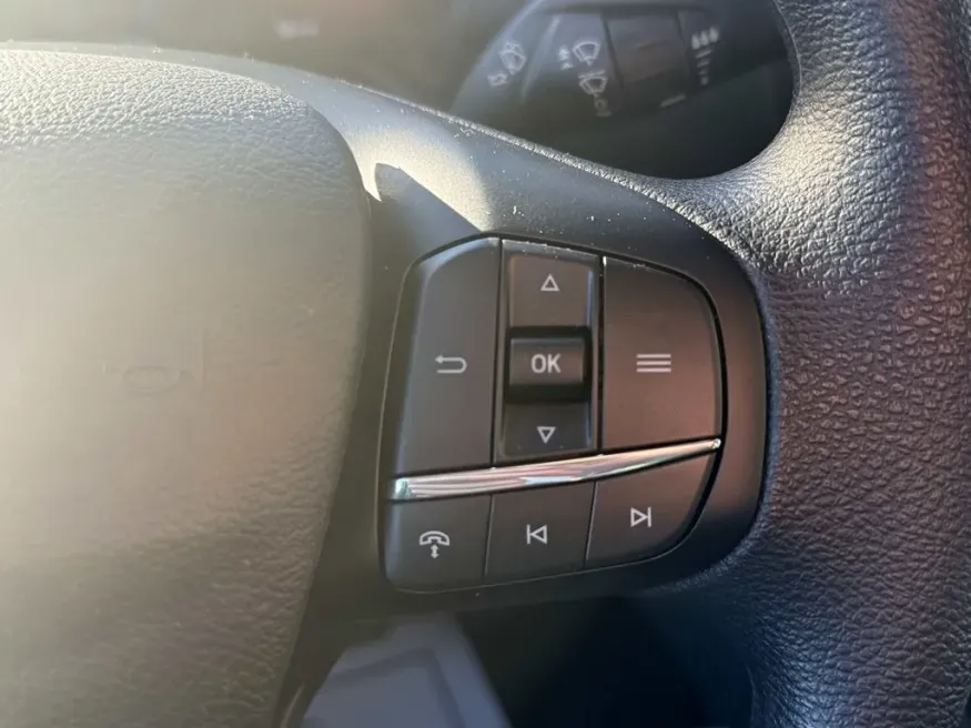 2026 Ford Transit-350 | Photo 32 of 39