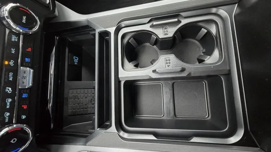 2026 Ford Super Duty F-250 | Photo 27 of 35