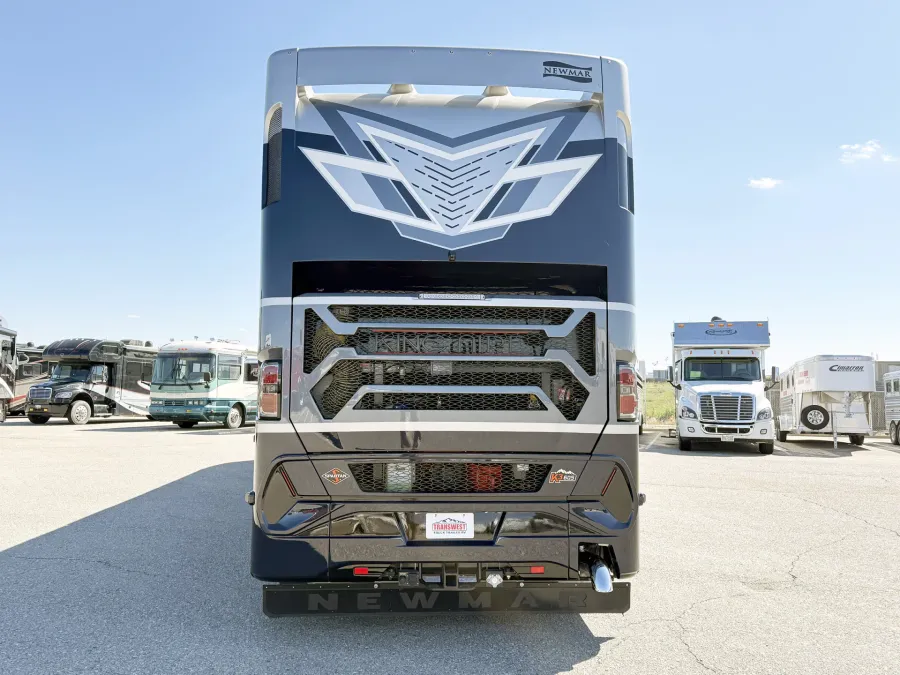 2026 Newmar King Aire 4531 | Photo 24 of 35