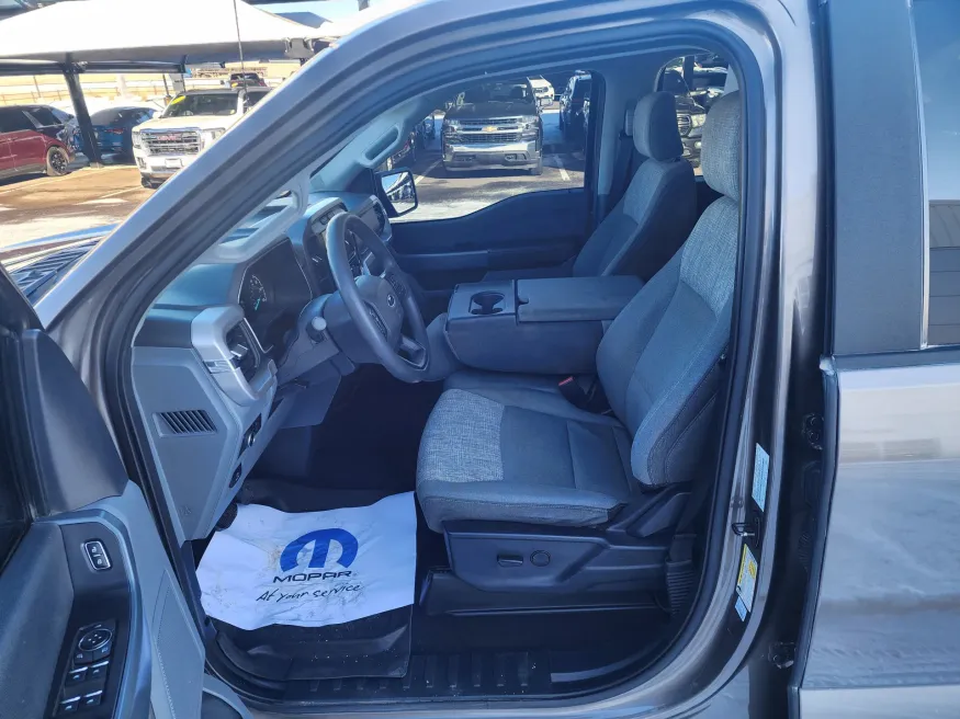 2023 Ford F-150 XL | Photo 10 of 27