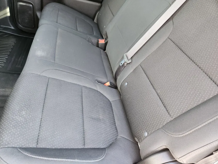 2022 Chevrolet Silverado 3500HD CC Work Truck | Photo 11 of 27