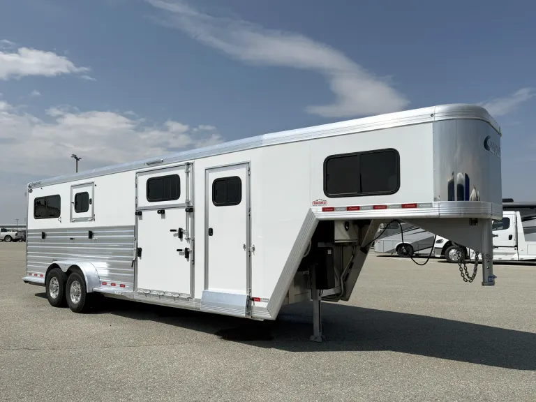 2023 Cimarron Norstar Warmblood 2 + 1