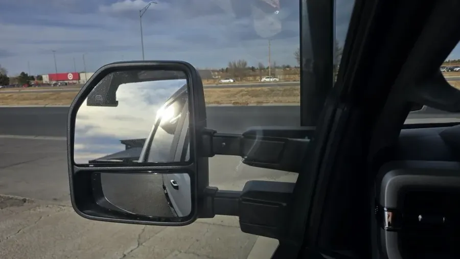 2026 Ford Super Duty F-250 | Photo 20 of 38