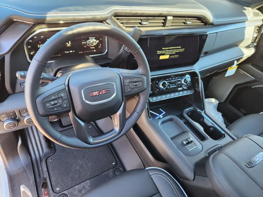 2026 GMC Sierra 2500HD AT4X | Photo 7 of 30