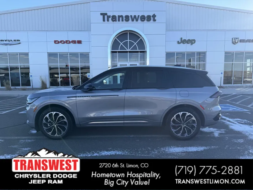 2024 Lincoln Nautilus Reserve | Photo 22 of 22