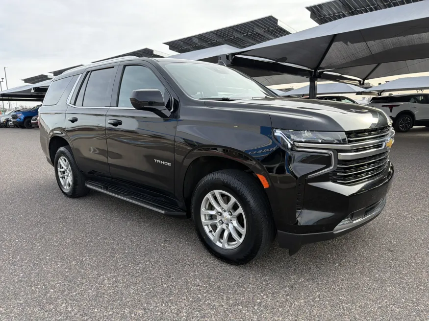 2023 Chevrolet Tahoe LT | Photo 6 of 22