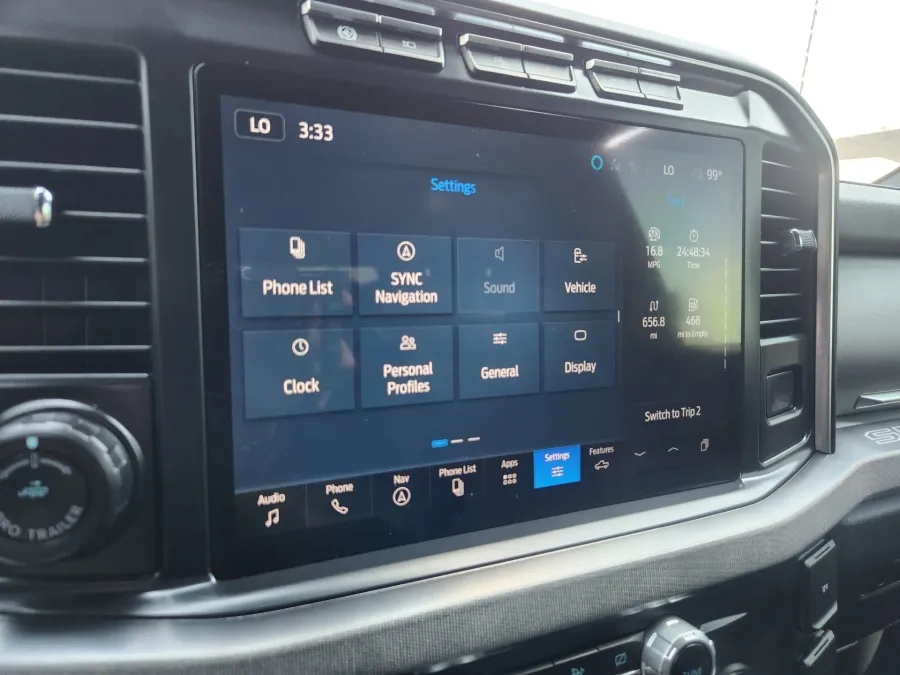 2024 Ford Super Duty F-350 SRW | Photo 27 of 33