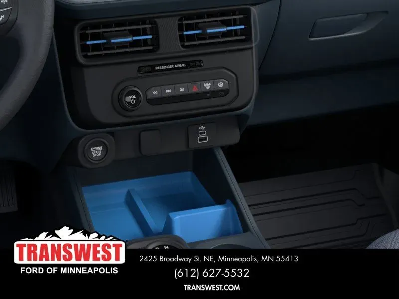 2026 Ford Maverick XLT | Photo 15 of 24