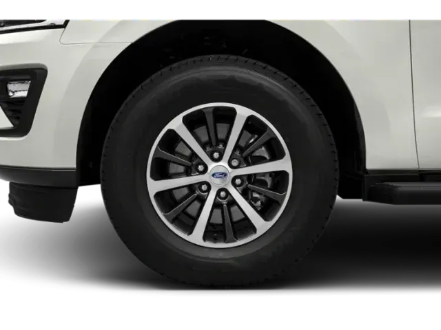 2019 Ford Expedition Max | Photo 7 of 13