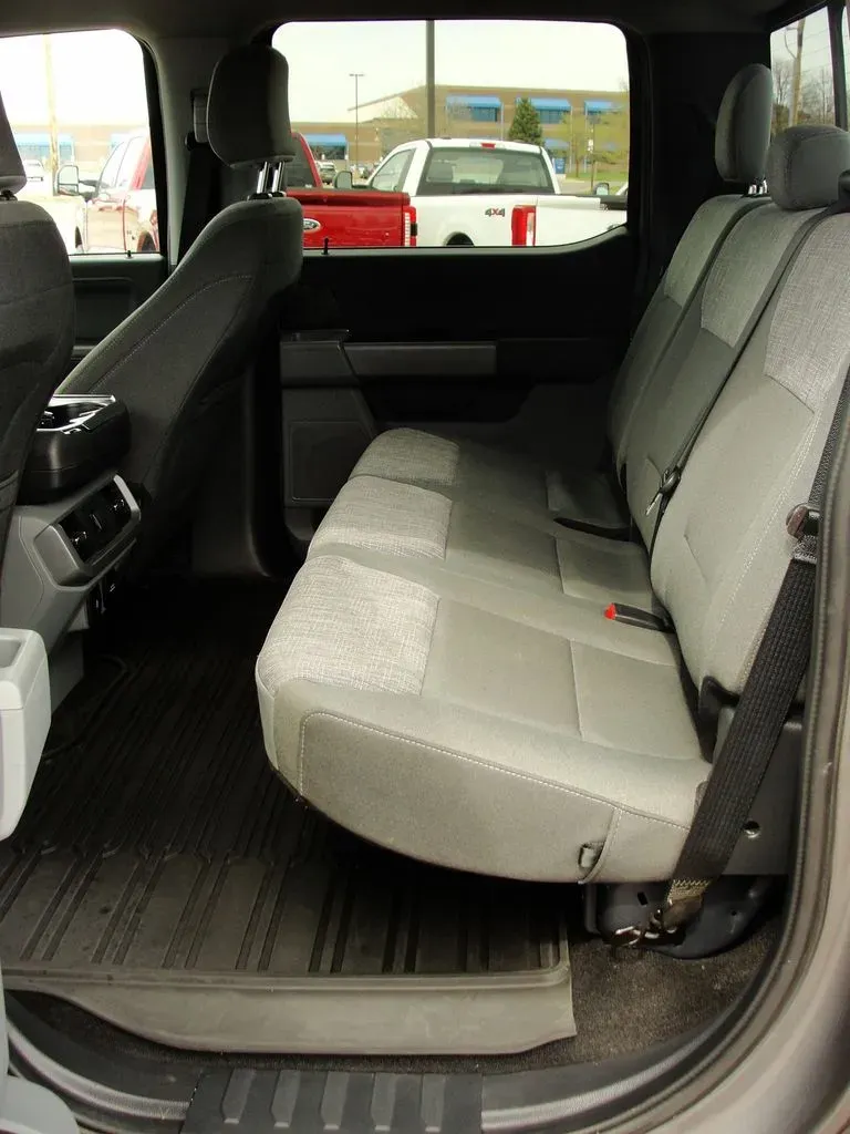 2022 Ford F-150 XLT | Photo 20 of 28