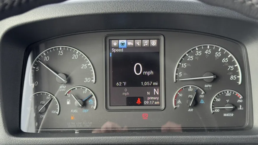 2026 Freightliner M2 106 | Photo 17 of 19