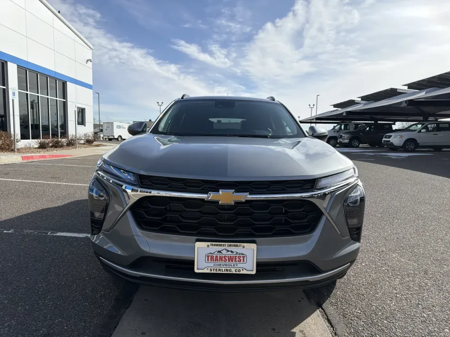 2026 Chevrolet Trax LT | Photo 7 of 19