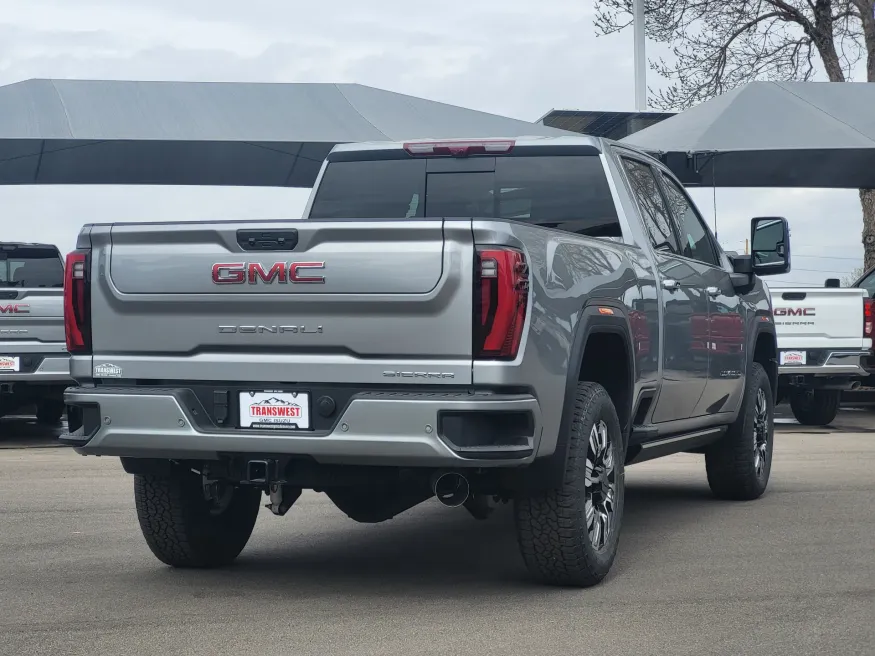 2026 GMC Sierra 2500HD Denali | Photo 6 of 25