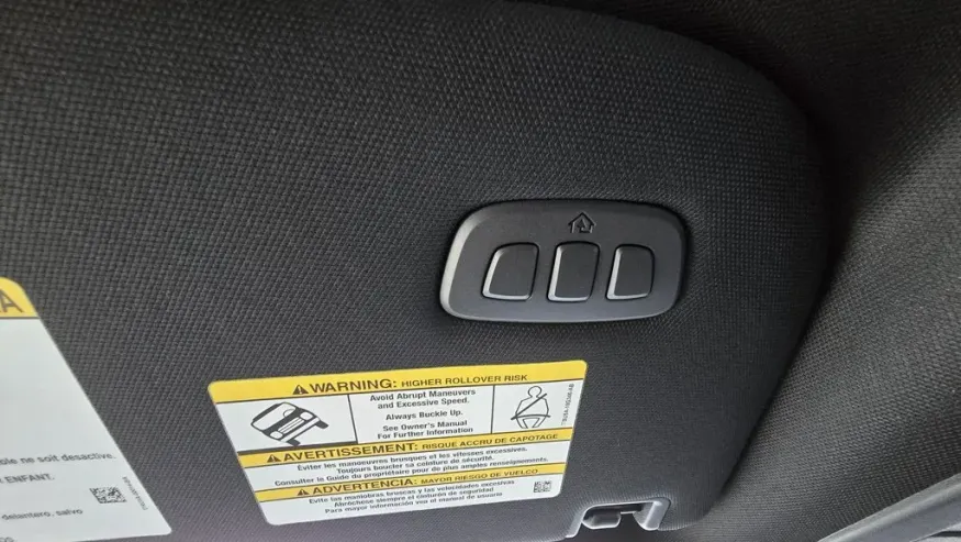 2026 Ford Super Duty F-350 | Photo 31 of 37