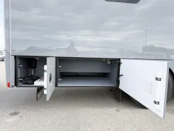 2026 Renegade Verona LE 40LRB | Thumbnail Photo 28 of 31