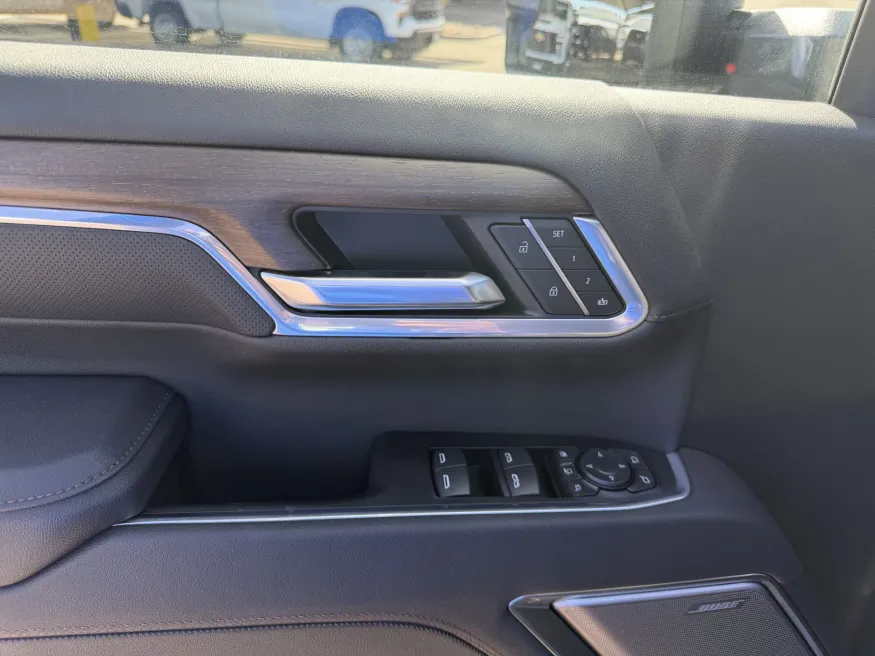 2026 Chevrolet Silverado 3500HD High Country | Photo 12 of 22