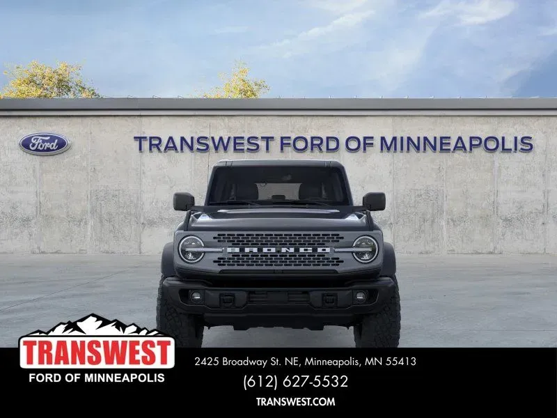 2026 Ford Bronco Badlands | Photo 5 of 25