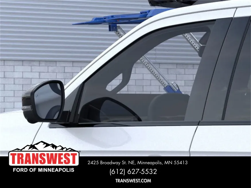 2025 Ford Expedition | Photo 19 of 23