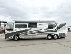 2026 Newmar Dutch Star 4081 | Thumbnail Photo 22 of 30