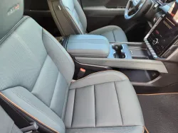 2026 GMC Acadia AT4 | Thumbnail Photo 8 of 22