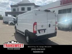 2025 RAM ProMaster 2500 Base | Thumbnail Photo 2 of 15