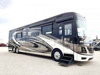 2020 Newmar King Aire 4531 | Thumbnail Photo 1 of 42