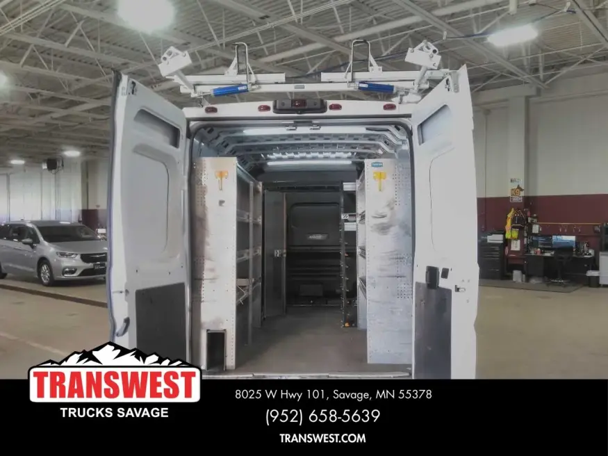 2023 RAM ProMaster 2500 High Roof | Photo 3 of 4