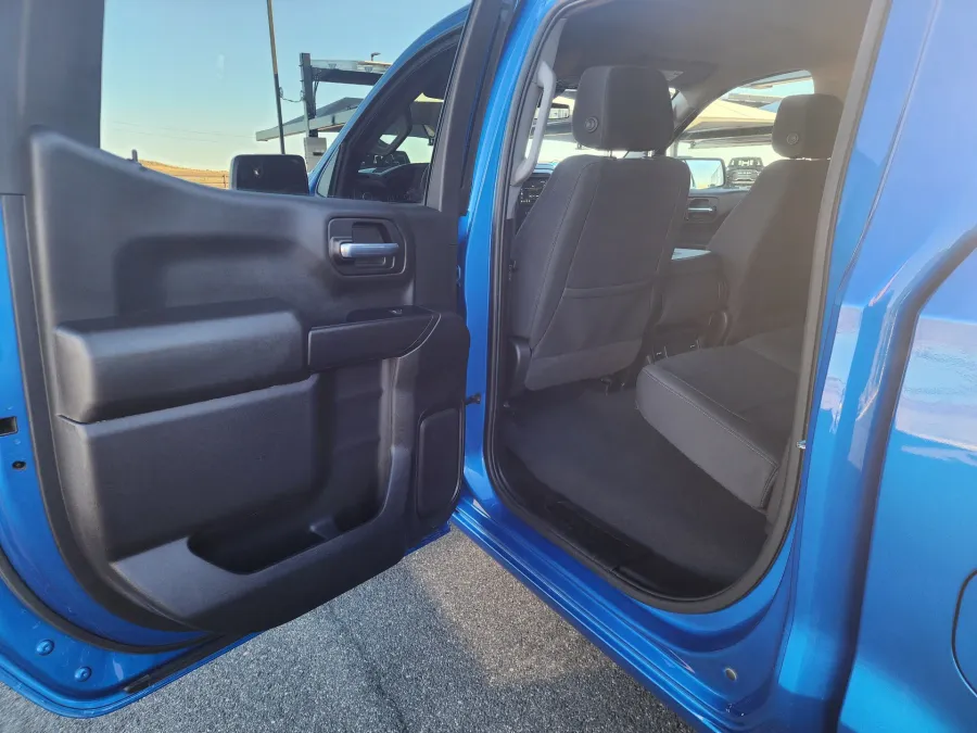 2022 Chevrolet Silverado 1500 Custom Trail Boss | Photo 11 of 23