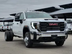 2026 GMC Sierra 3500HD CC Pro | Thumbnail Photo 2 of 21
