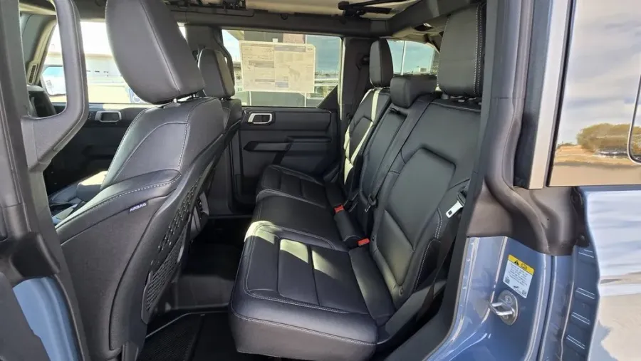 2025 Ford Bronco | Photo 27 of 29