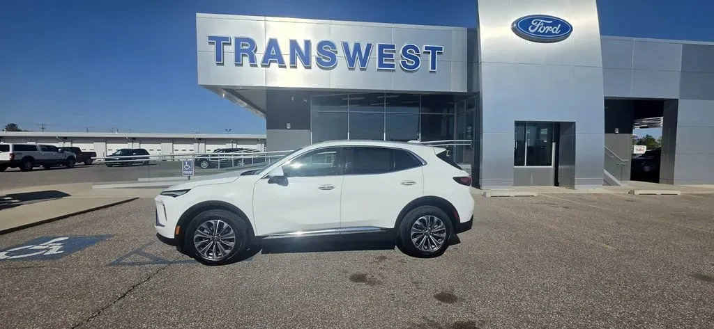 2024 Buick Envision 