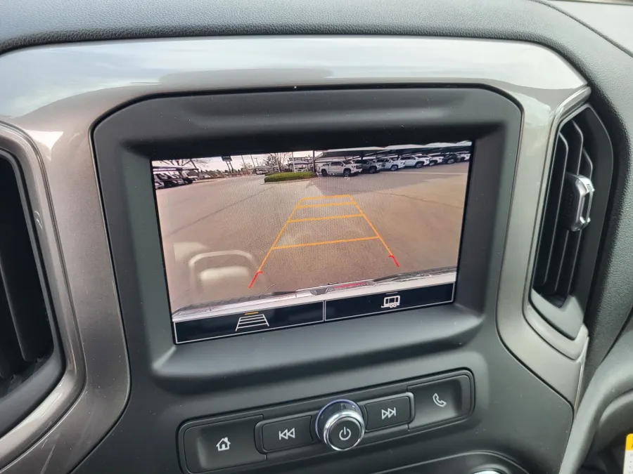 2026 GMC Sierra 2500HD Pro | Photo 15 of 23