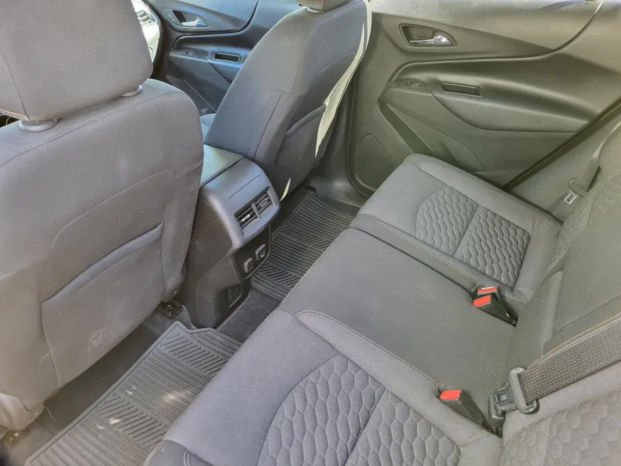 2018 Chevrolet Equinox LT | Photo 22 of 24