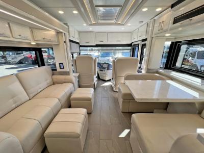2023 Newmar New Aire 3547 | Thumbnail Photo 7 of 39