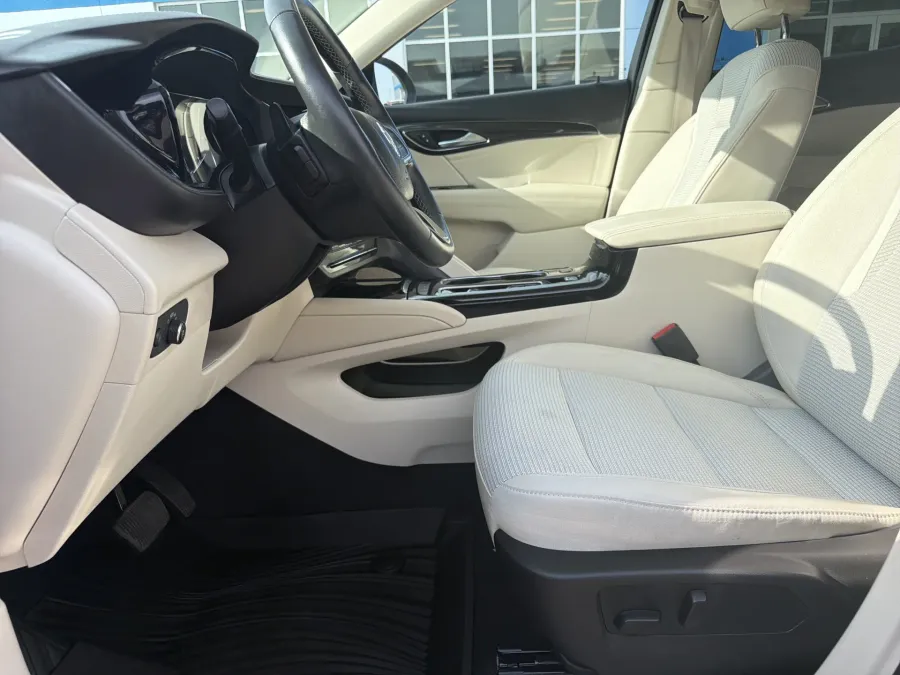 2022 Buick Envision Preferred | Photo 14 of 21