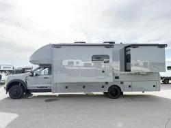 2026 Renegade Veracruz 32VDS | Thumbnail Photo 18 of 24