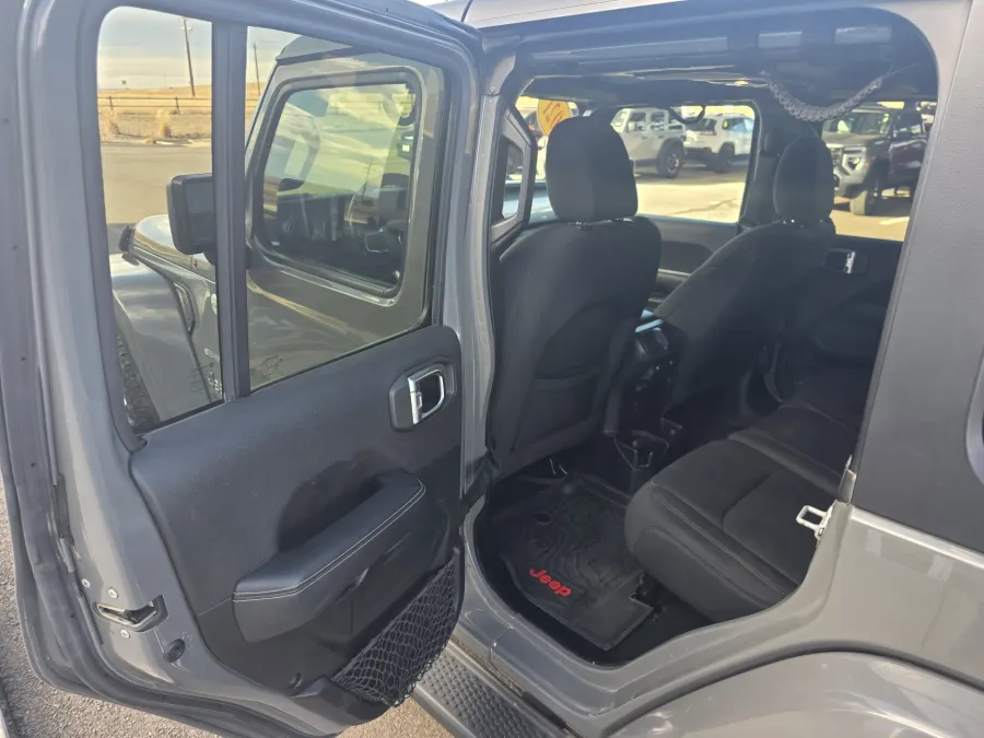 2021 Jeep Wrangler Unlimited Sahara | Photo 10 of 21