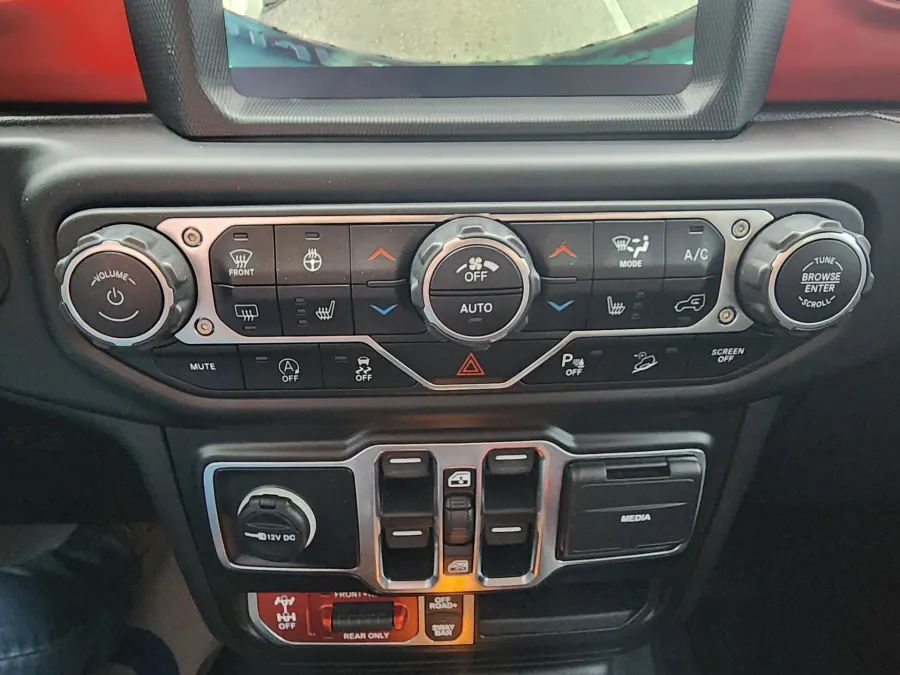 2021 Jeep Wrangler Unlimited Rubicon | Photo 20 of 22