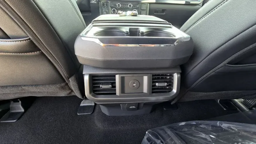 2026 Ford F-150 | Photo 29 of 31
