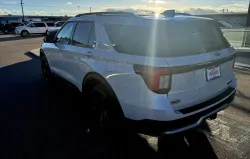 2026 Ford Explorer | Thumbnail Photo 6 of 32