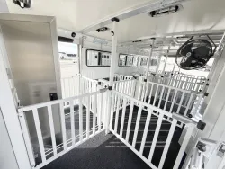 2026 Cimarron Showstar LX | Thumbnail Photo 16 of 22