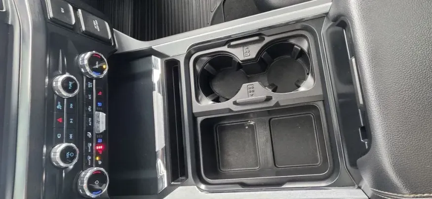 2025 Ford F-250 | Photo 26 of 35