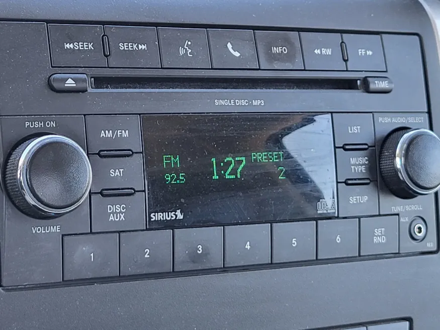 2010 Dodge Ram 1500 SLT | Photo 14 of 21