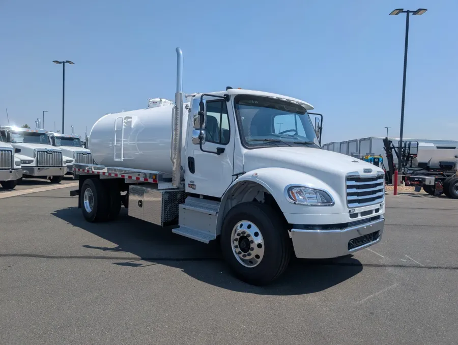 2026 Freightliner M2 106 | Photo 3 of 10