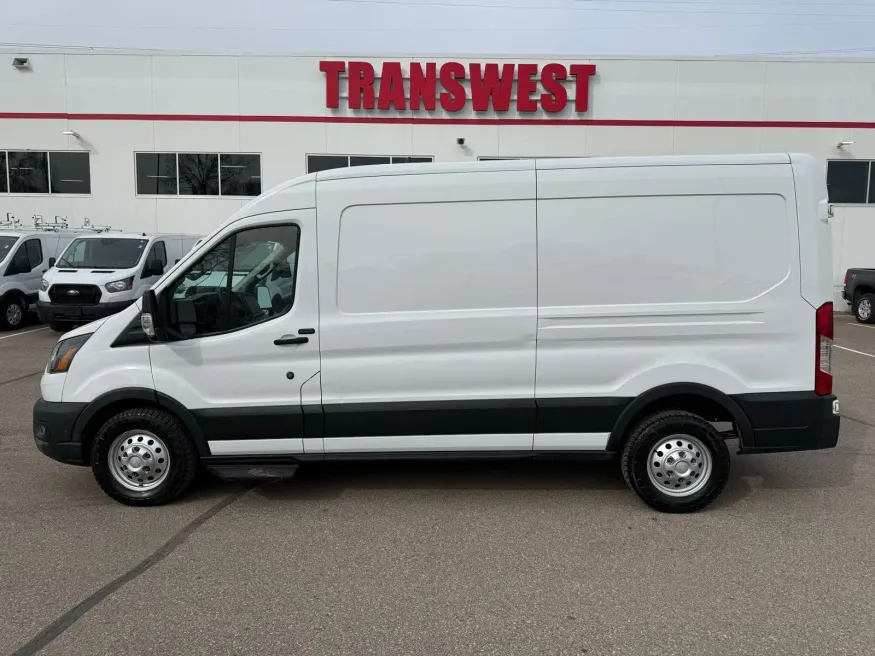 2021 Ford Transit | Photo 1 of 20