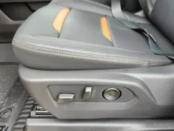 2026 GMC Sierra 2500HD AT4 | Thumbnail Photo 9 of 27